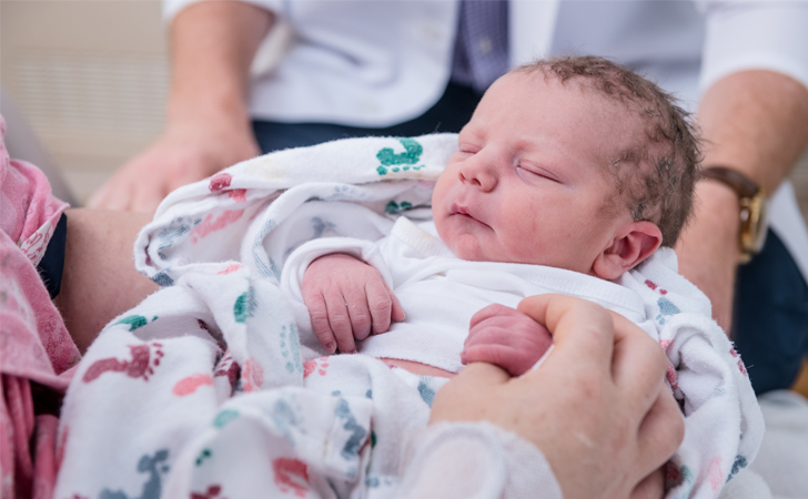 newborn born at North Memorial Health Hospital